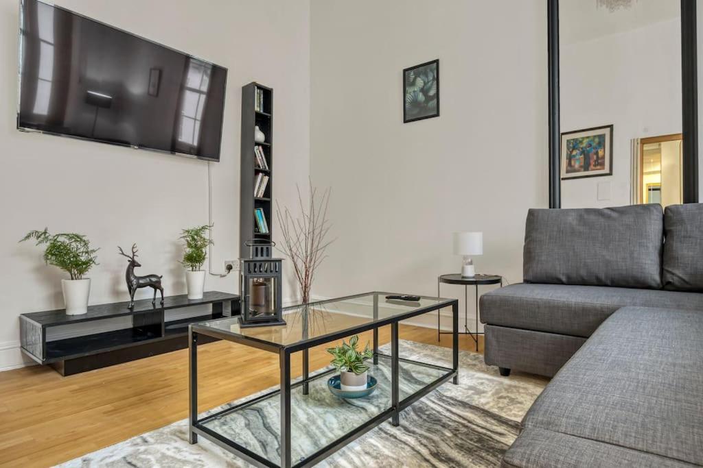 ロンドンCosy 2Br Retreat Near Paddington Stationアパートメント エクステリア 写真