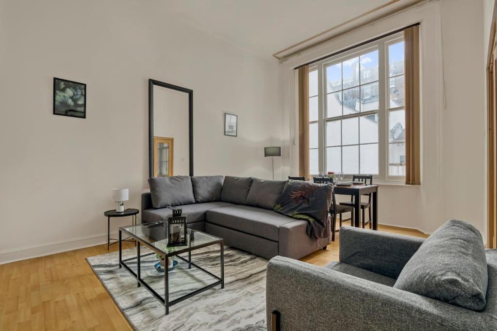 ロンドンCosy 2Br Retreat Near Paddington Stationアパートメント エクステリア 写真
